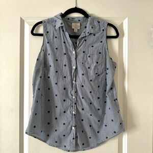 100% Cotton Sleeveless Polka Dot Button-Up Top